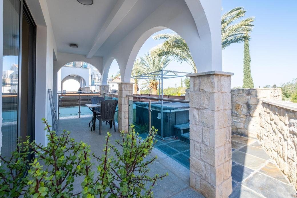 1-bedroom apartment with jacuzzi in Latchi, Paphos photo 3