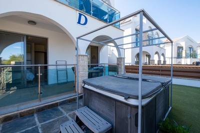 Apartament z 1 syp. z jacuzzi w Latchi, Pafos, miniatura 1