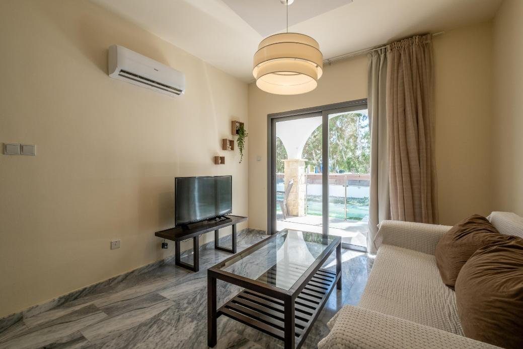 2-bedroom apartment with swimming pool in Latchi, Paphos photo 16