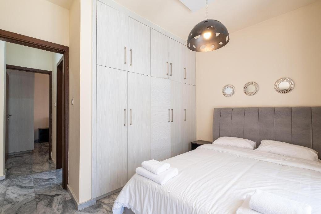 2-bedroom apartment with swimming pool in Latchi, Paphos photo 8