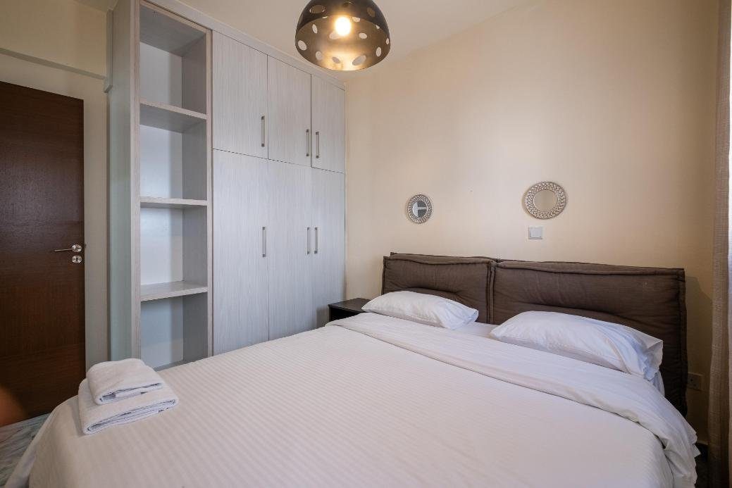 2-bedroom apartment with swimming pool in Latchi, Paphos photo 5