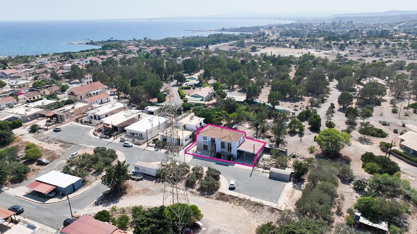 Three-bedroom House in Ormideia, Larnaca — photo 3