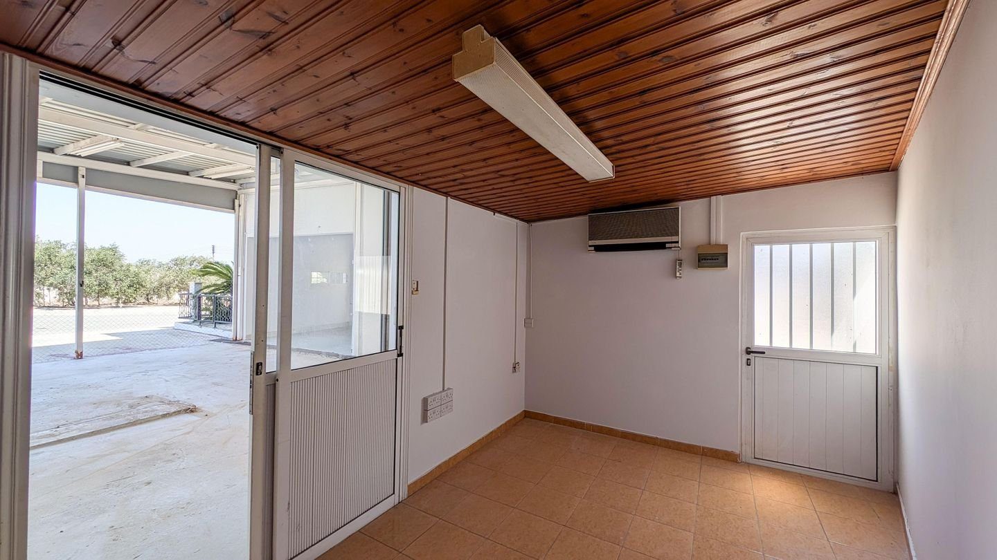 Three-bedroom House in Ormideia, Larnaca photo 18