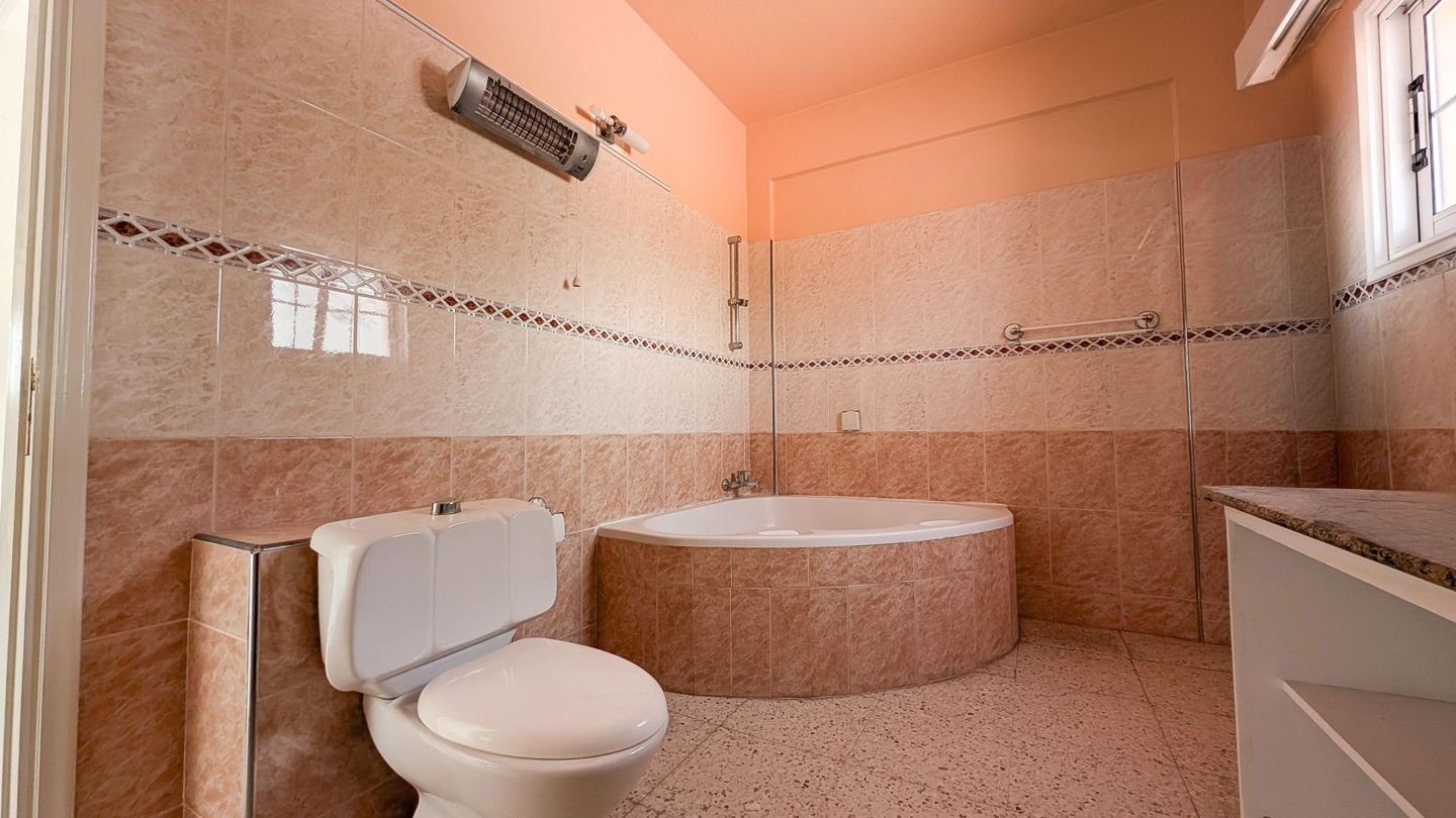 Three-bedroom House in Ormideia, Larnaca photo 22