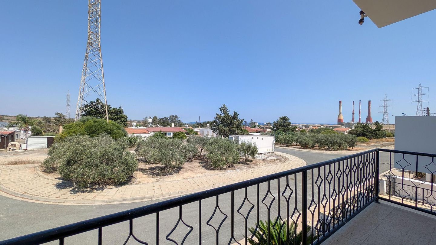 Three-bedroom House in Ormideia, Larnaca photo 19