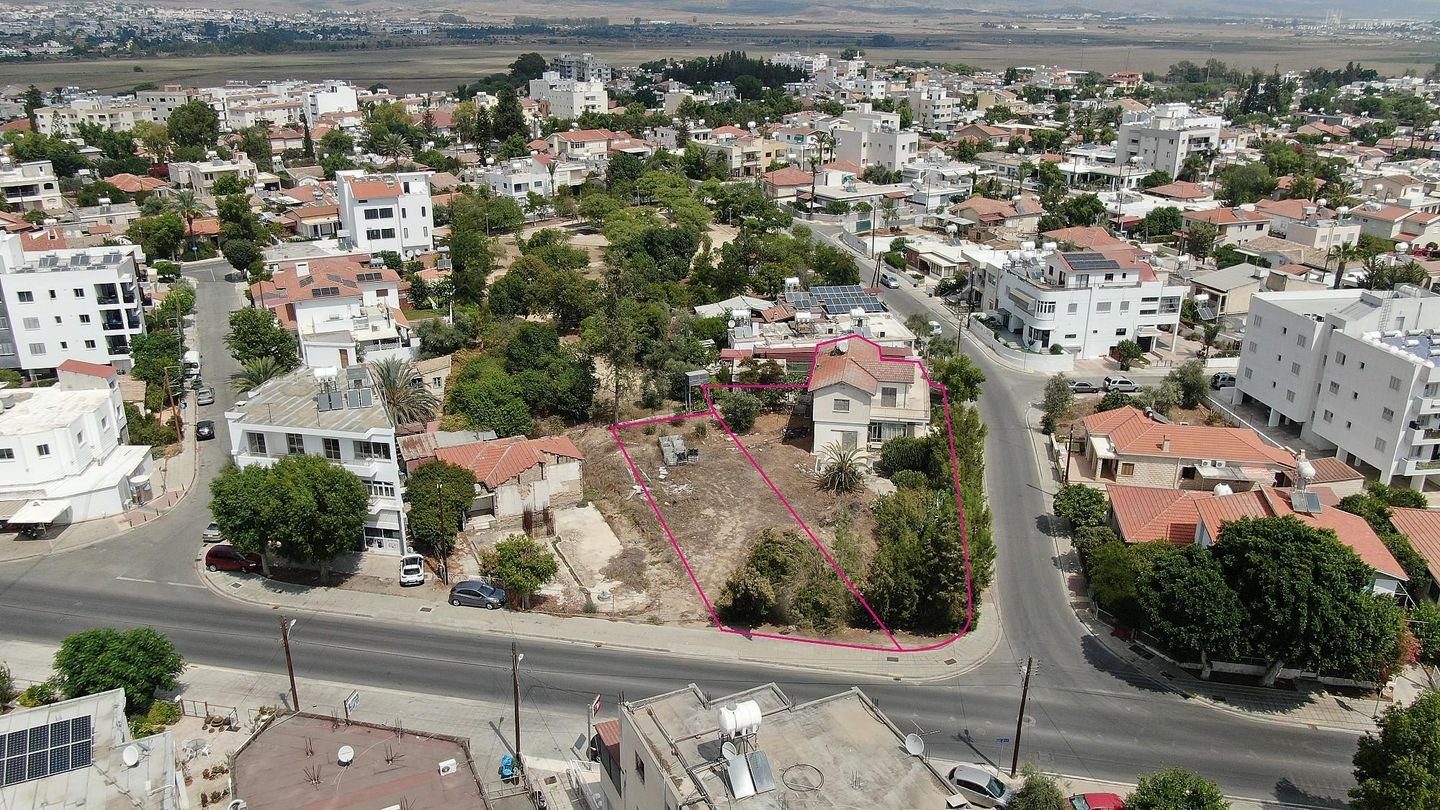 Two commercial  plots in Kaimakli, Nicosia. photo 2