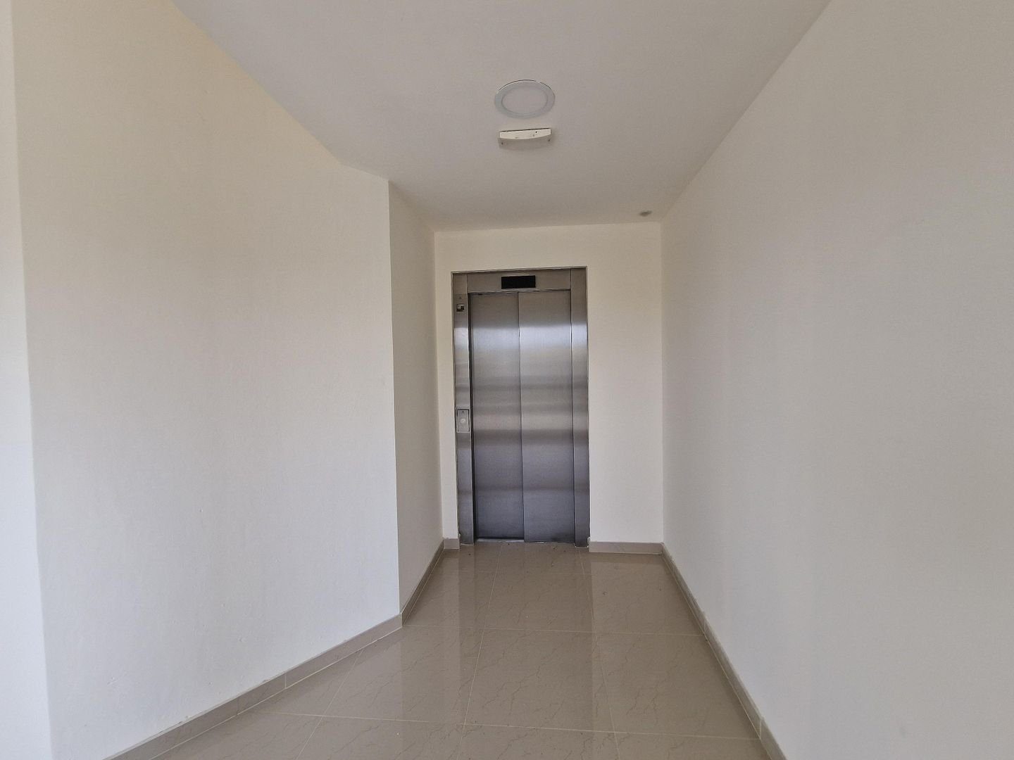 Two Full-Floor Office Spaces in Engomi, Nicosia photo 3