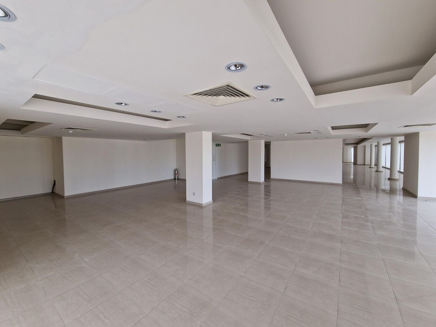 Two Full-Floor Office Spaces in Engomi, Nicosia photo 4