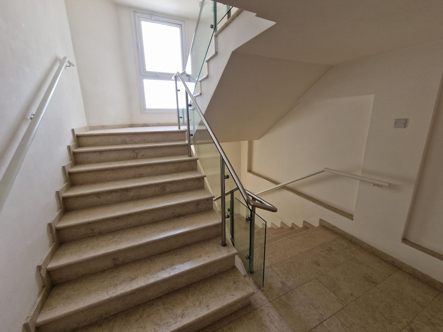 Two Full-Floor Office Spaces in Engomi, Nicosia photo 7