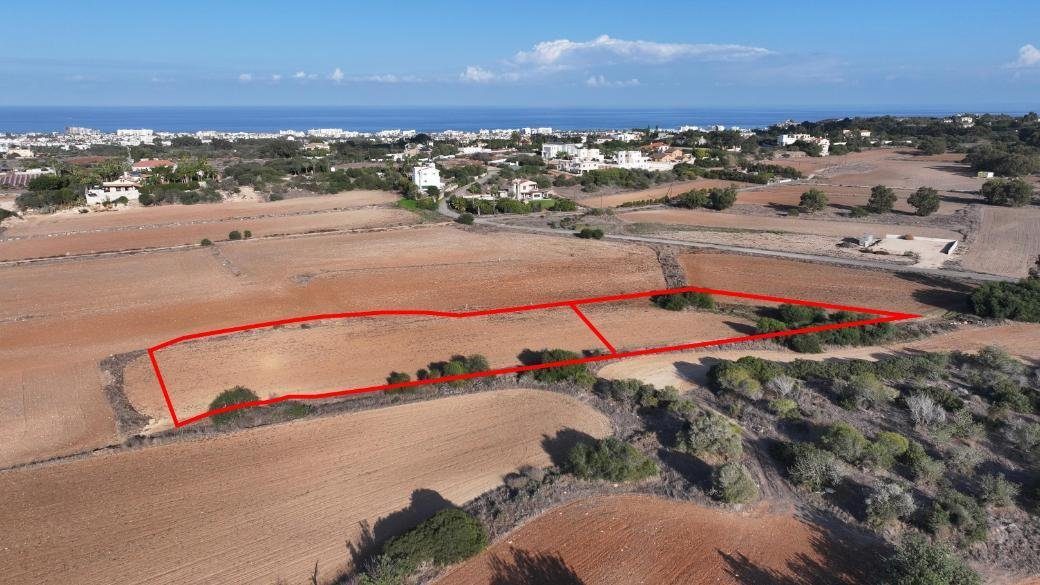 Two shared agricultural fields in Deryneia, Famagusta