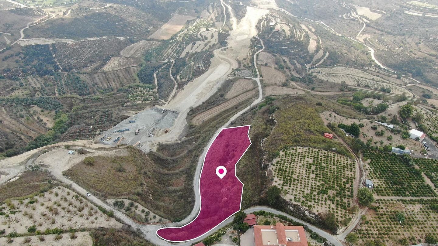 Agricultural Field in Tsada, Paphos photo 4