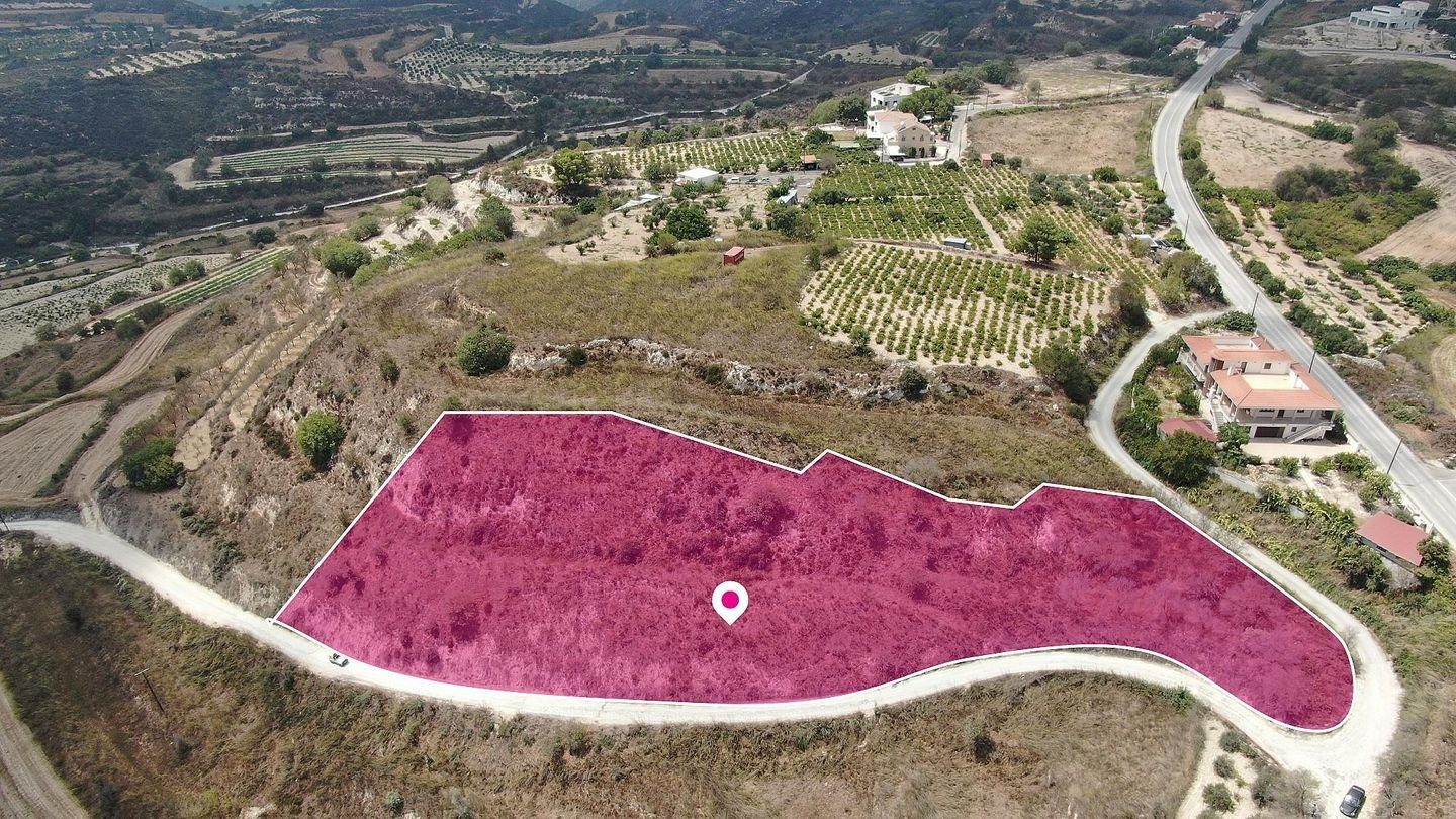 Agricultural Field in Tsada, Paphos photo 2