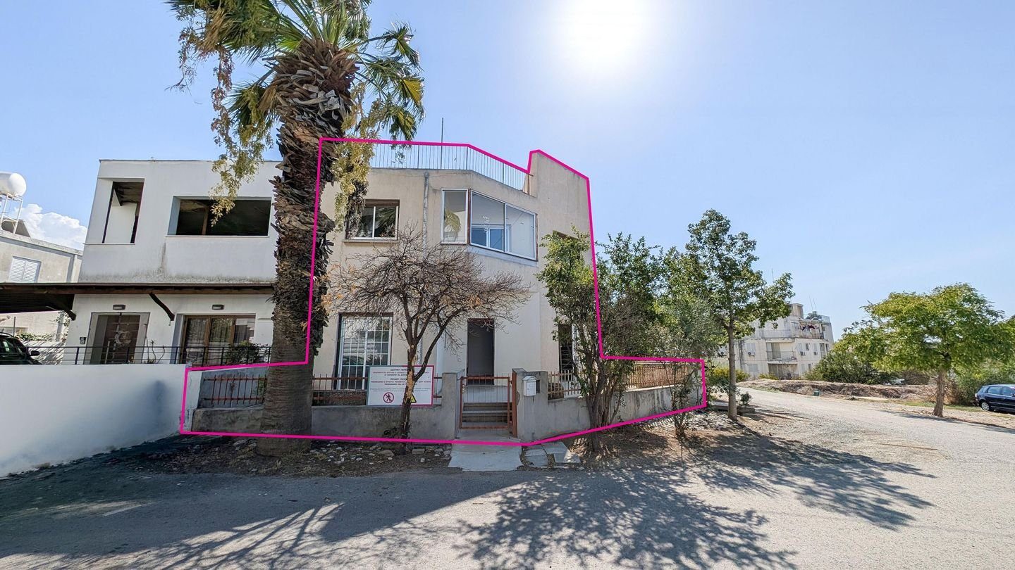 Residential Building with two apartments in Panagia, Nicosia photo 2