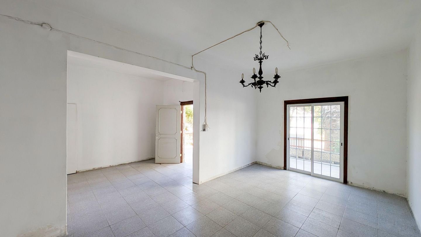 Residential Building with two apartments in Panagia, Nicosia photo 6