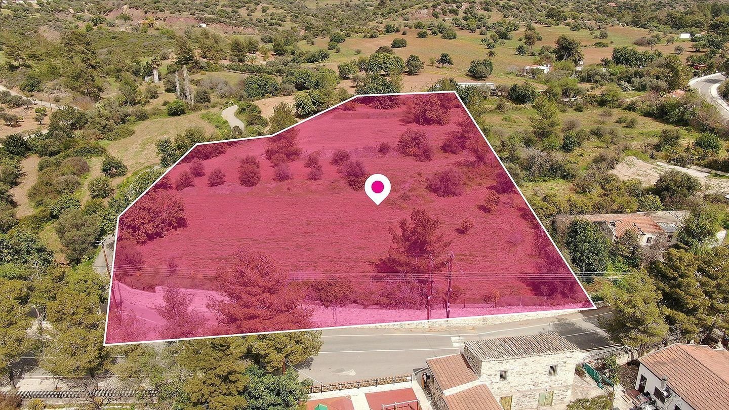 Prime Development Opportunity: Residential Field in Lageia, Larnaca photo 2