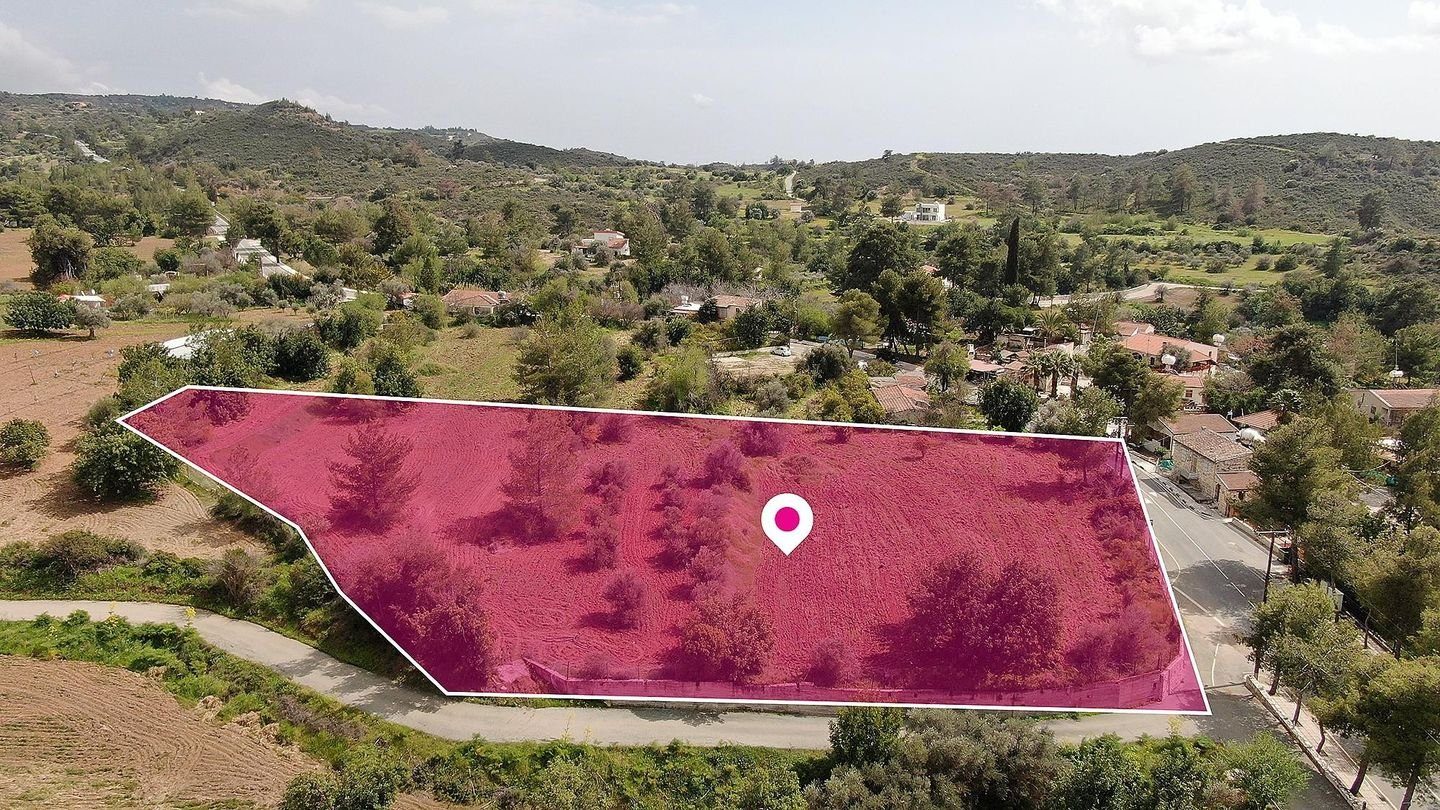 Prime Development Opportunity: Residential Field in Lageia, Larnaca photo 1