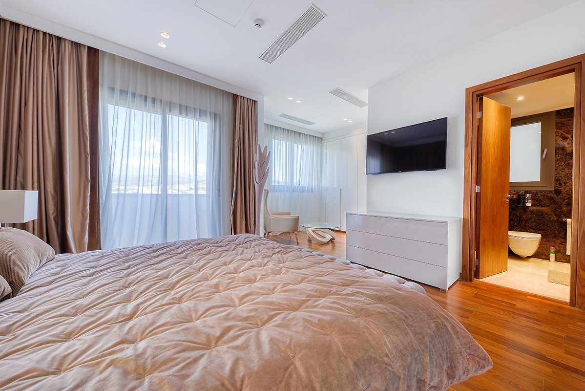 3 BR Apartment in Agios Tychonas, Limassol photo 8