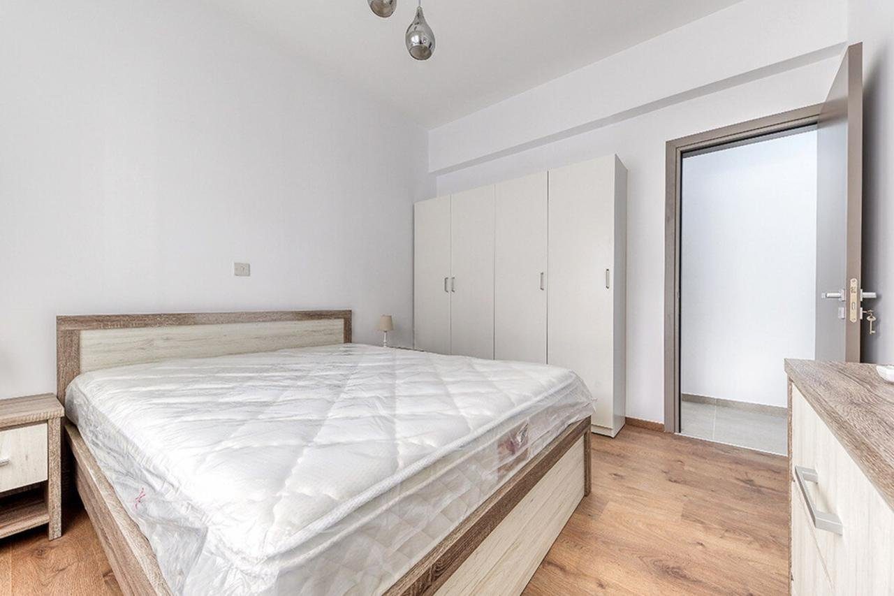 1 BR Apartment in Neapolis, Limassol photo 5
