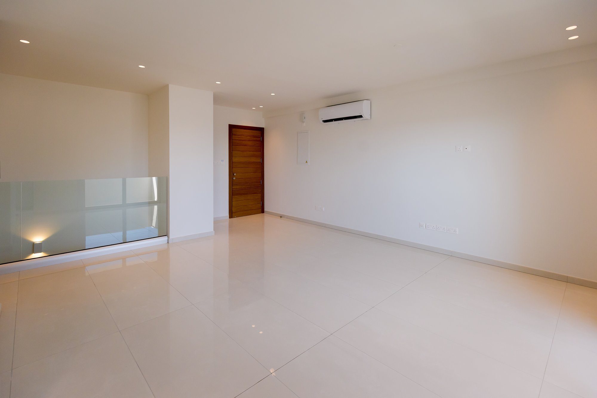2 BR Duplex in Germasogeia, Limassol photo 9