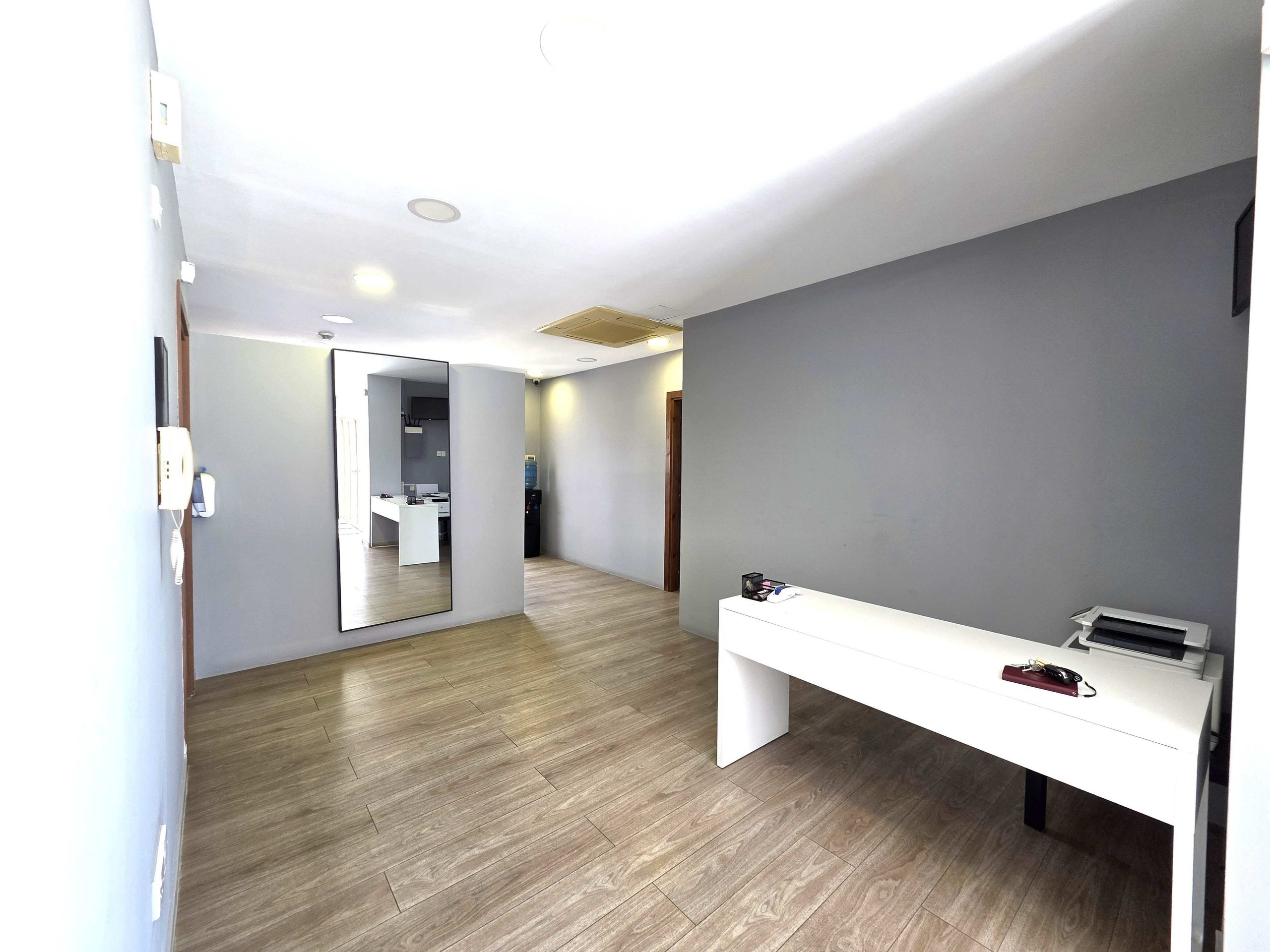 Luxury Office Penthouse in Agios Athanasios, Limassol photo 9