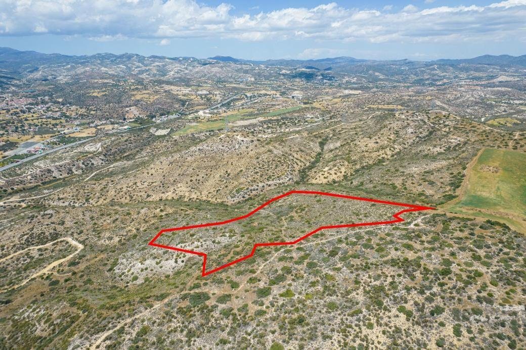 Agricultural field in Choirokoitia, Larnaca photo 1