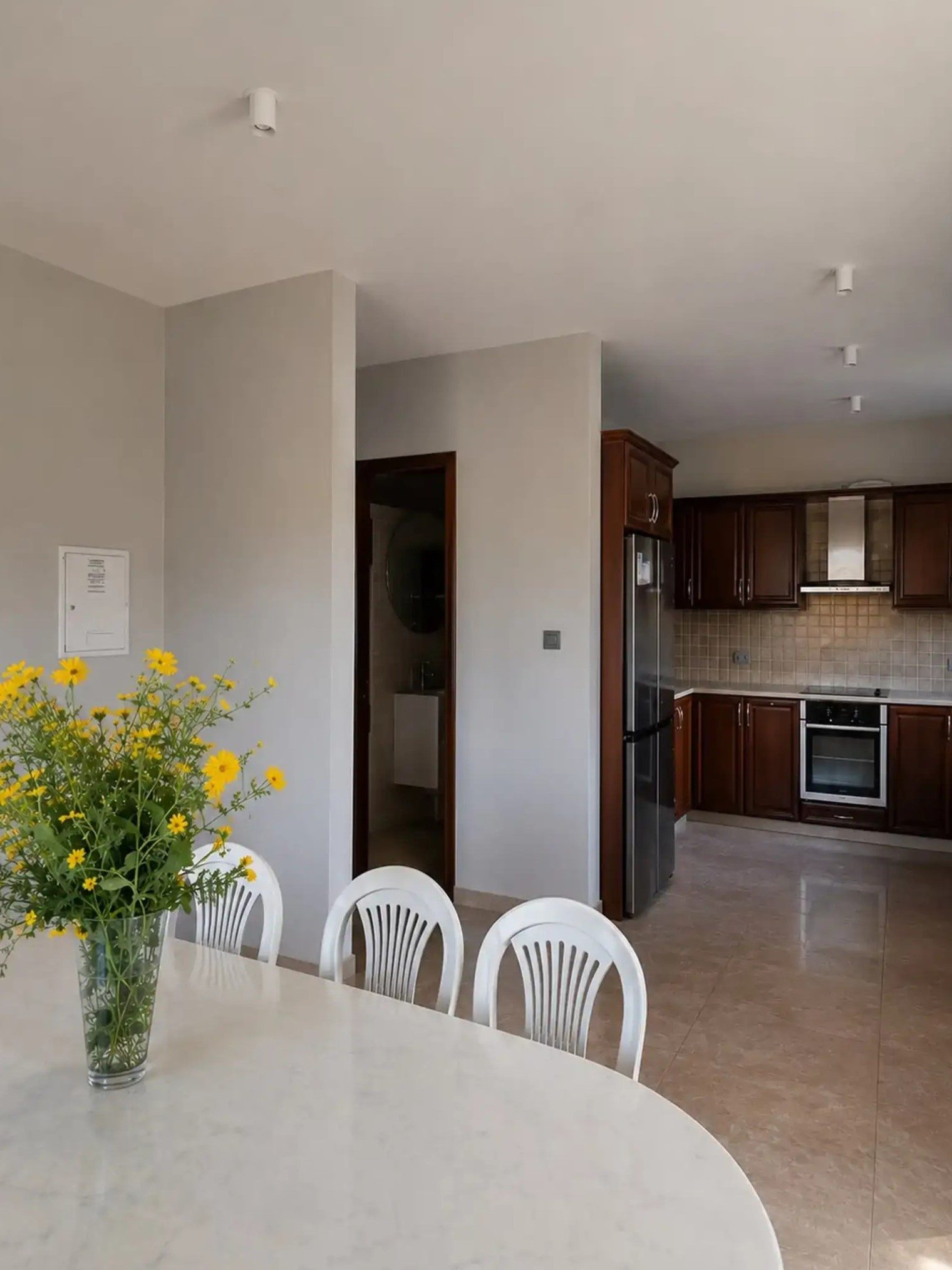 3 BR Villa with Sea Views in Agios Tychonas, Limassol photo 3