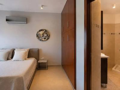 3 BR Villa with Sea Views in Agios Tychonas, Limassol thumbnail 5