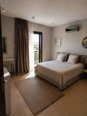 3 BR Villa with Sea Views in Agios Tychonas, Limassol thumbnail 4