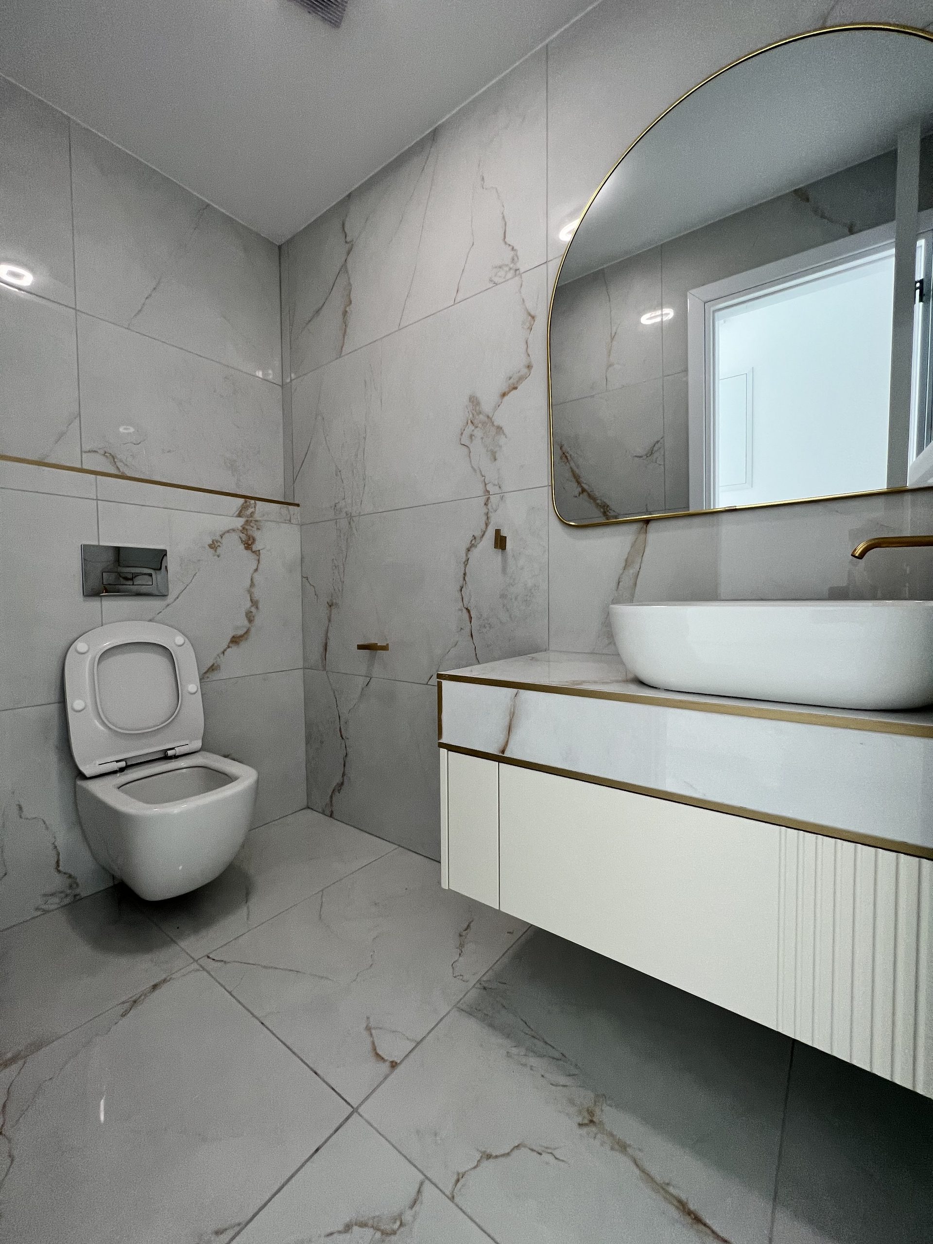 2 BR Apartment in Mesa Geitonia, Limassol photo 6