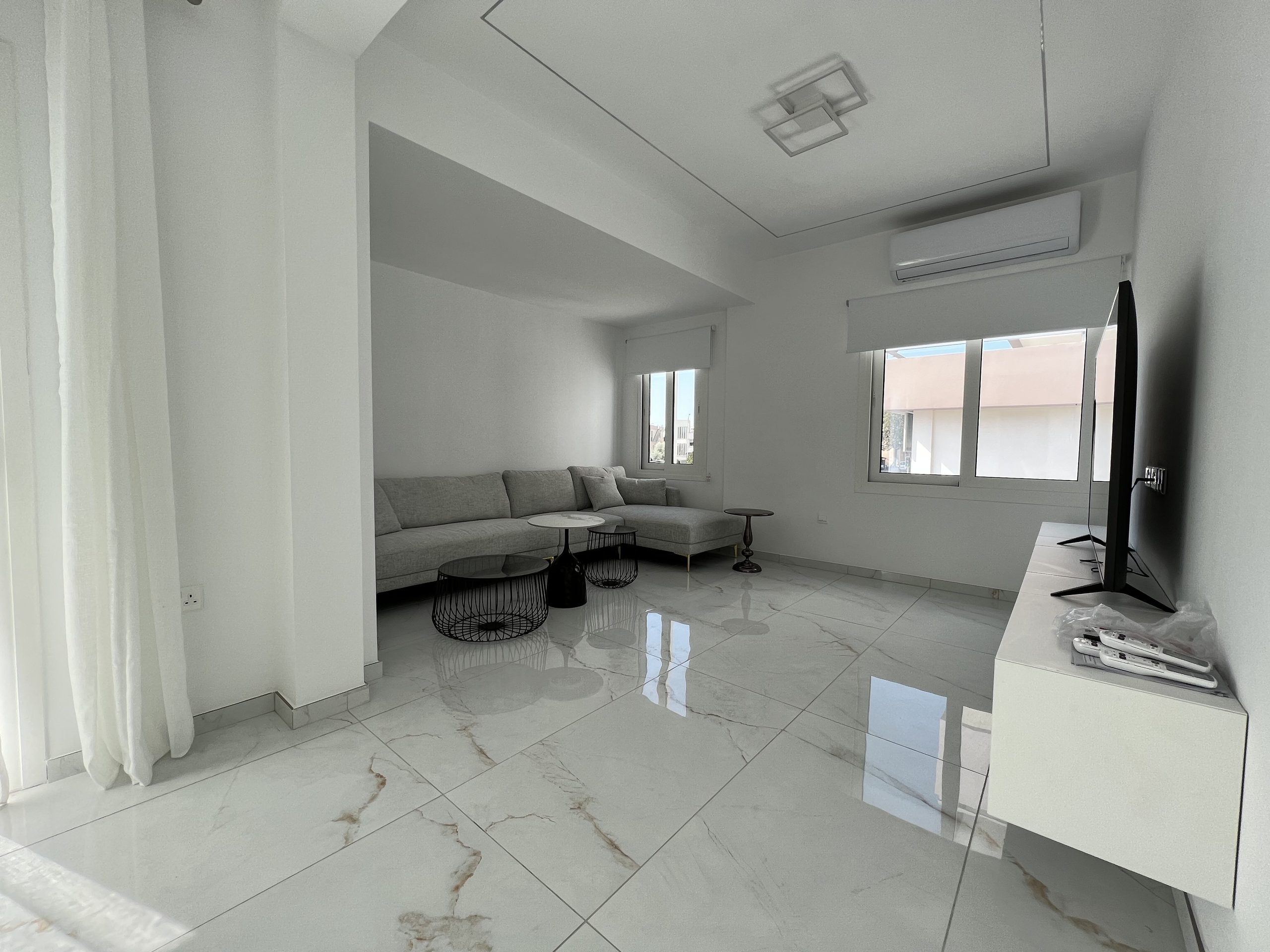 2 BR Apartment in Mesa Geitonia, Limassol photo 3