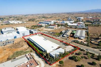Two warehouses in Kokkinotrimithia, Nicosia thumbnail 4