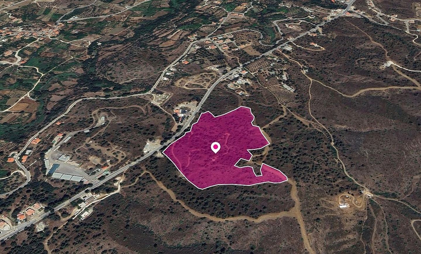 (Share) Agricultural / Touristic field in Evrychou. photo 1