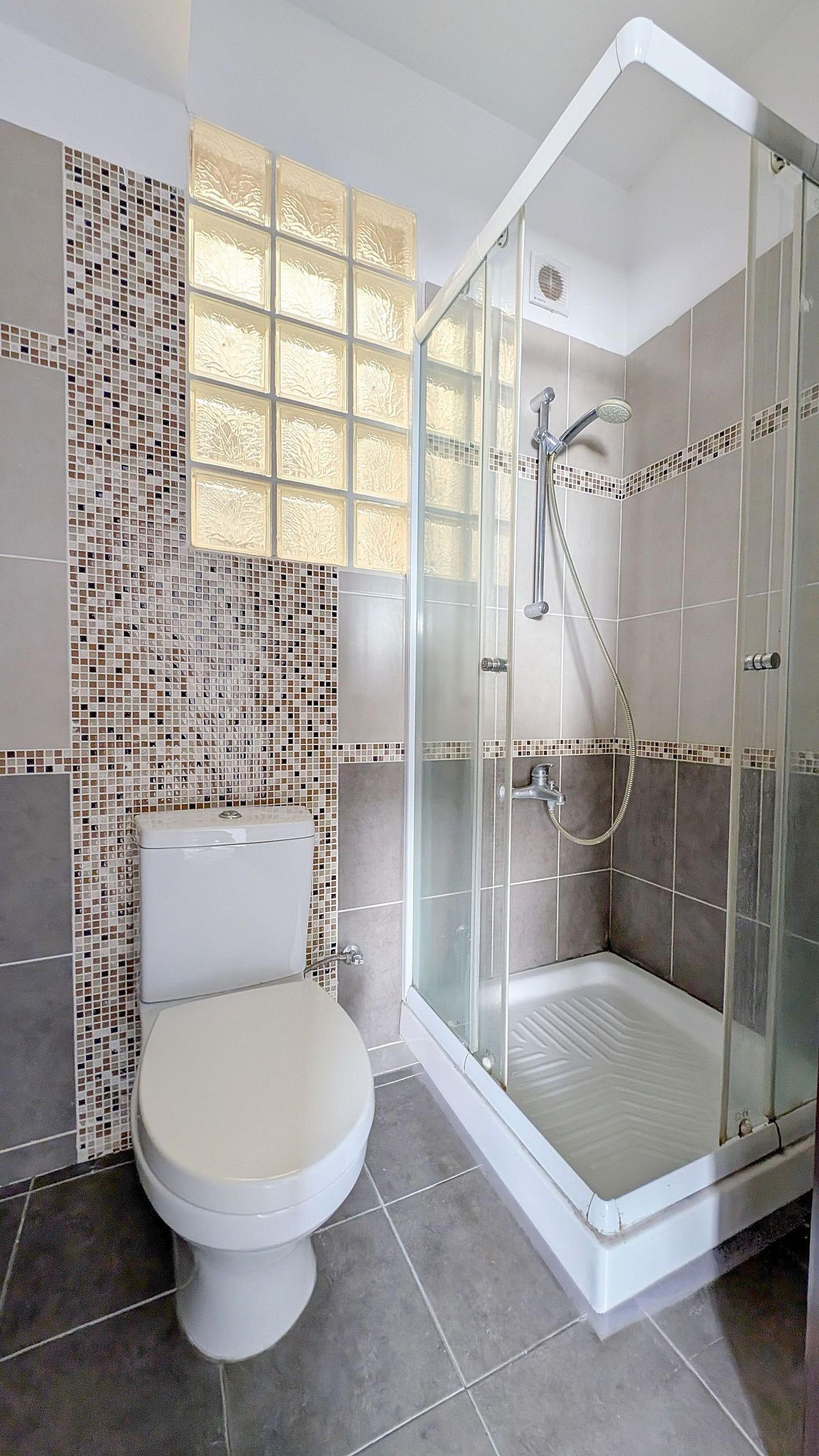 Two-Bedroom Apartment in Omonoia, Limassol photo 14