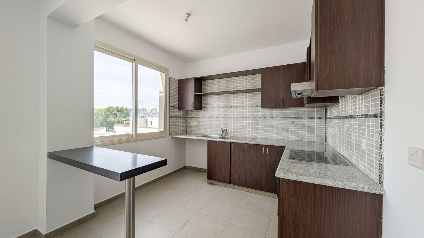 Two-Bedroom Apartment in Omonoia, Limassol photo 9