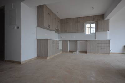 6 BR Villa in Pegeia, Paphos thumbnail 3