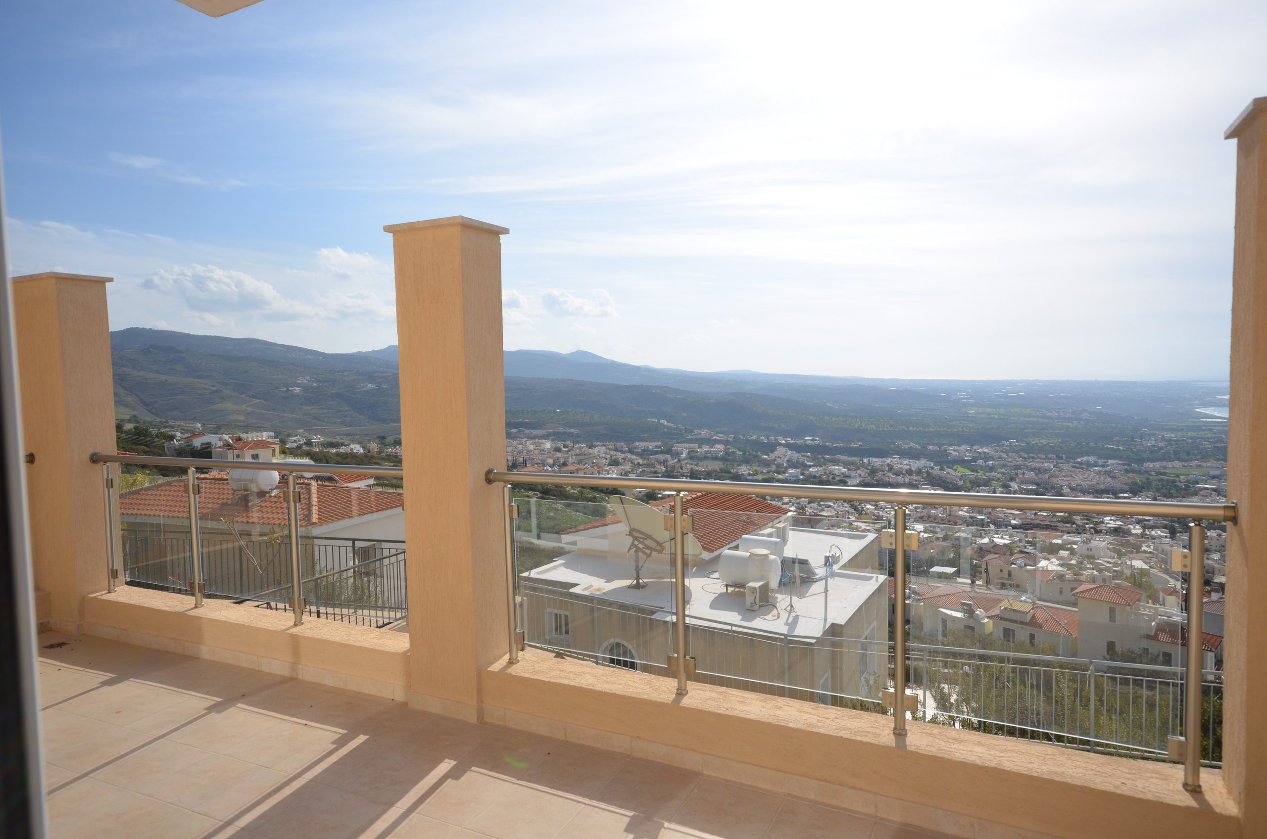6 BR Villa in Pegeia, Paphos photo 10