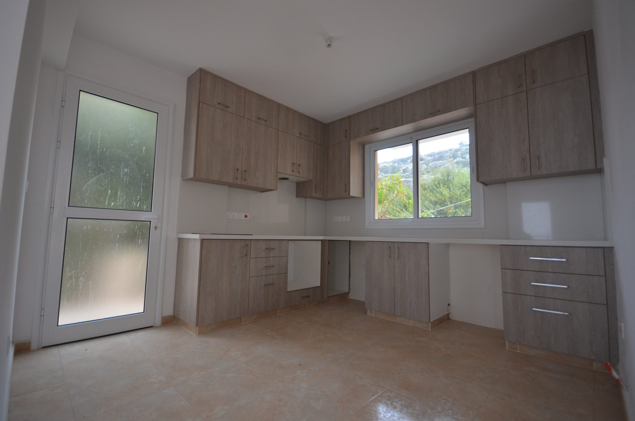 6 BR Villa in Pegeia, Paphos photo 4
