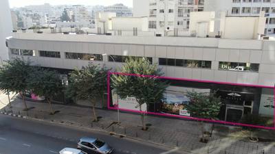 Former Café-Bar-Restaurant in Prime Central Location thumbnail 1