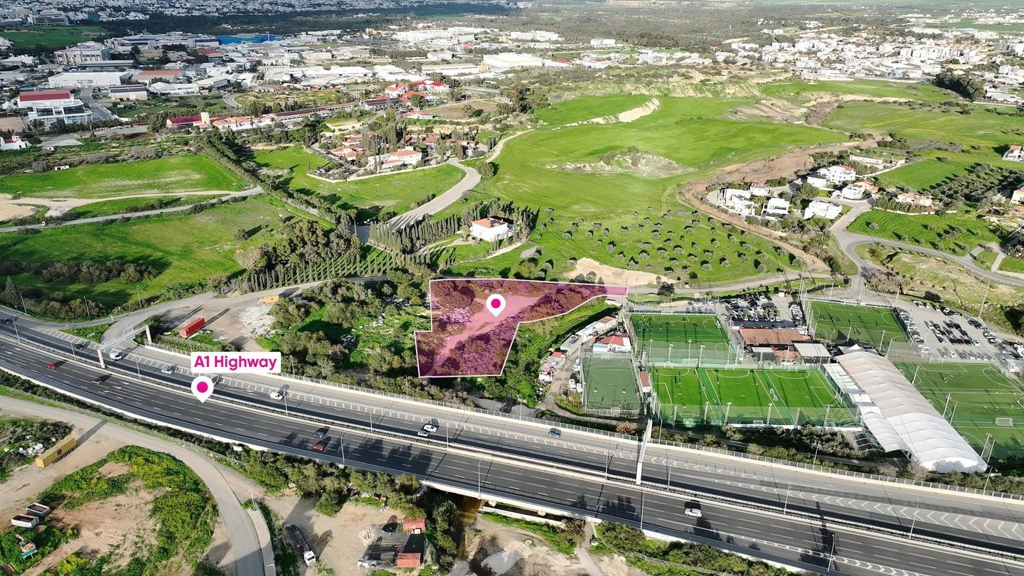 Prime special zone field located in Strovolos, Nicosia, opposite GSP Stadium — photo 5