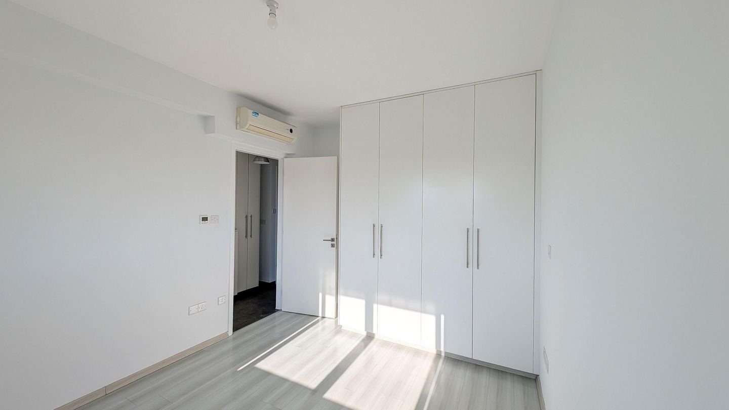 Top Floor Three-bedroom apartment in Agios Vasilios Quarter, Strovolos, Nicosia photo 10