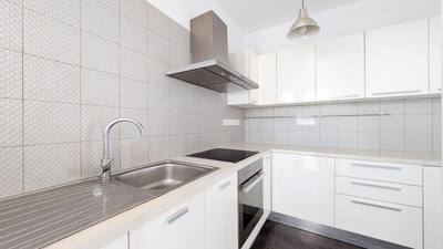 Top Floor Three-bedroom apartment in Agios Vasilios Quarter, Strovolos, Nicosia thumbnail 8