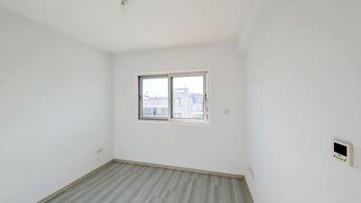 Top Floor Three-bedroom apartment in Agios Vasilios Quarter, Strovolos, Nicosia thumbnail 13