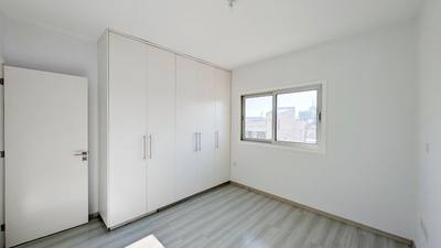 Top Floor Three-bedroom apartment in Agios Vasilios Quarter, Strovolos, Nicosia thumbnail 11