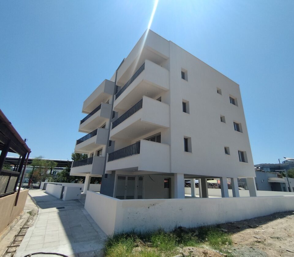 2 BR Apartment in Agios Spyridon, Limassol photo 14