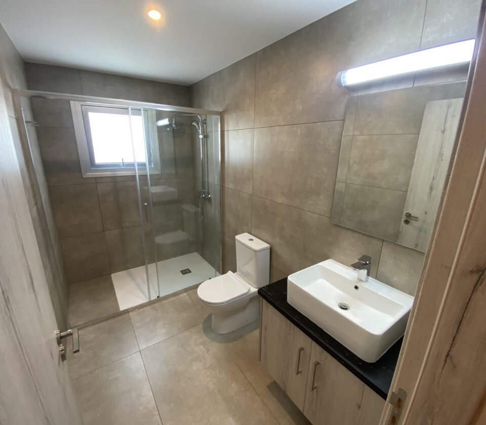 2 BR Apartment in Agios Spyridon, Limassol — photo 8