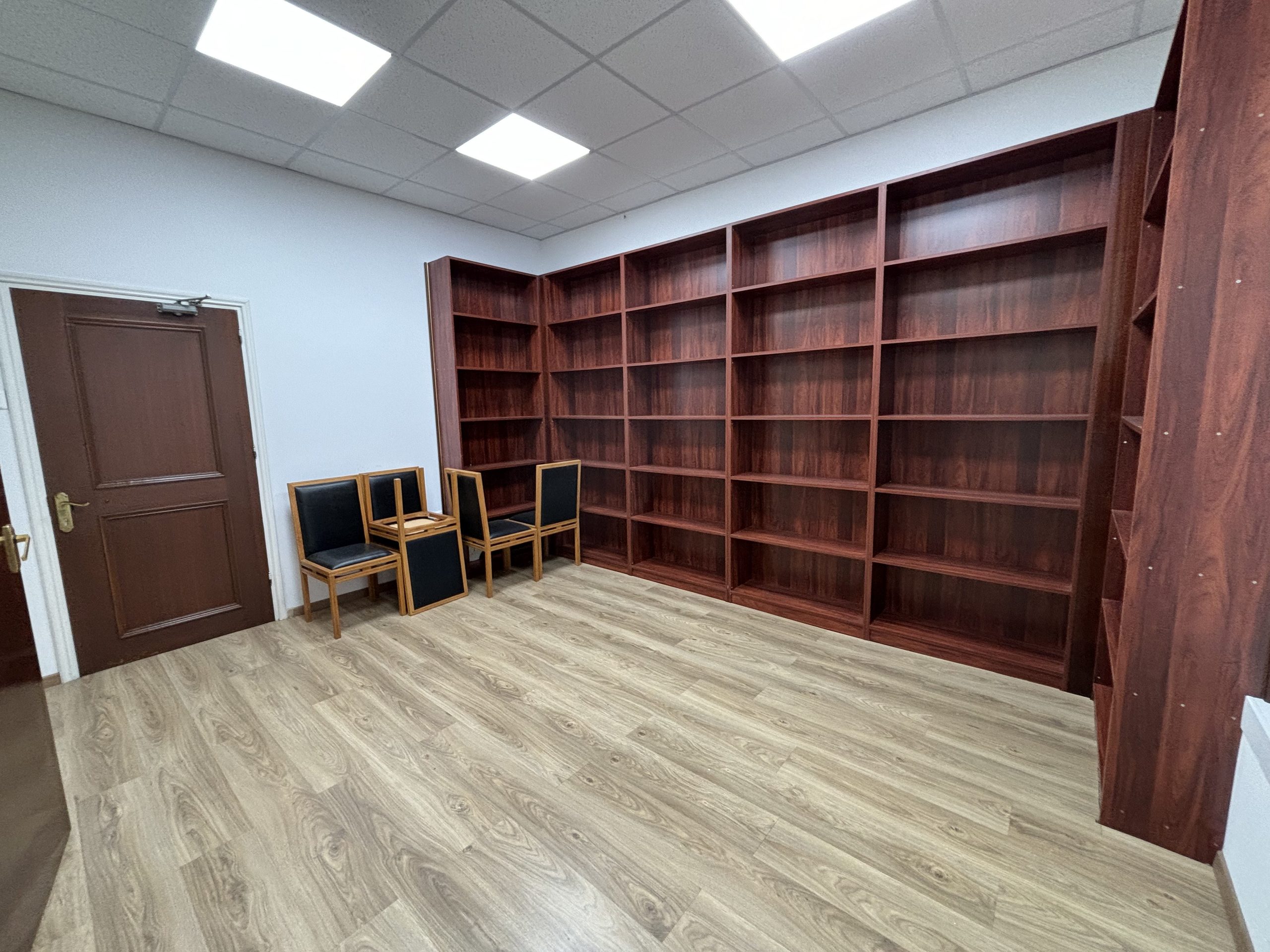 Office in Agia Zoni, Limassol — photo 6
