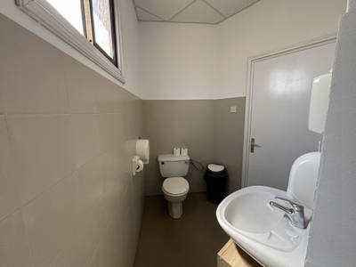 Office in Agia Zoni, Limassol thumbnail 9