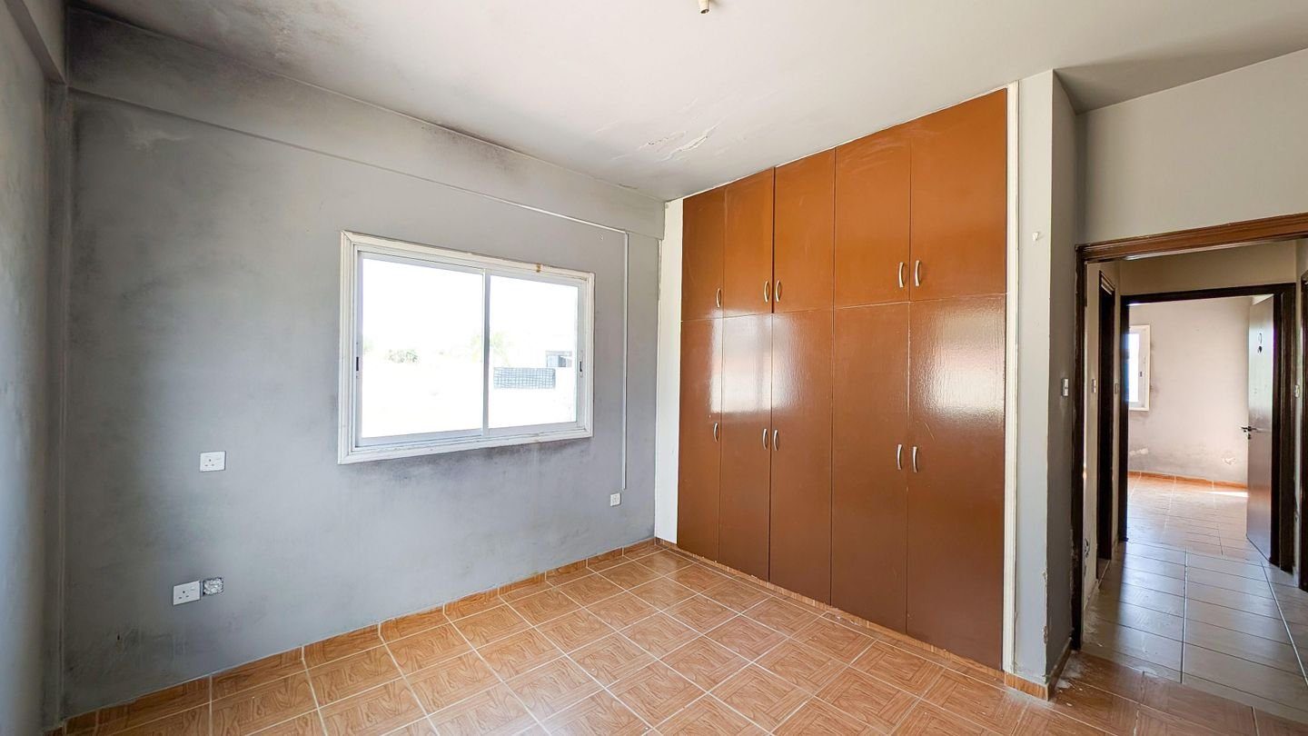 Three-Bedroom Detached House in Lympia, Nicosia photo 40