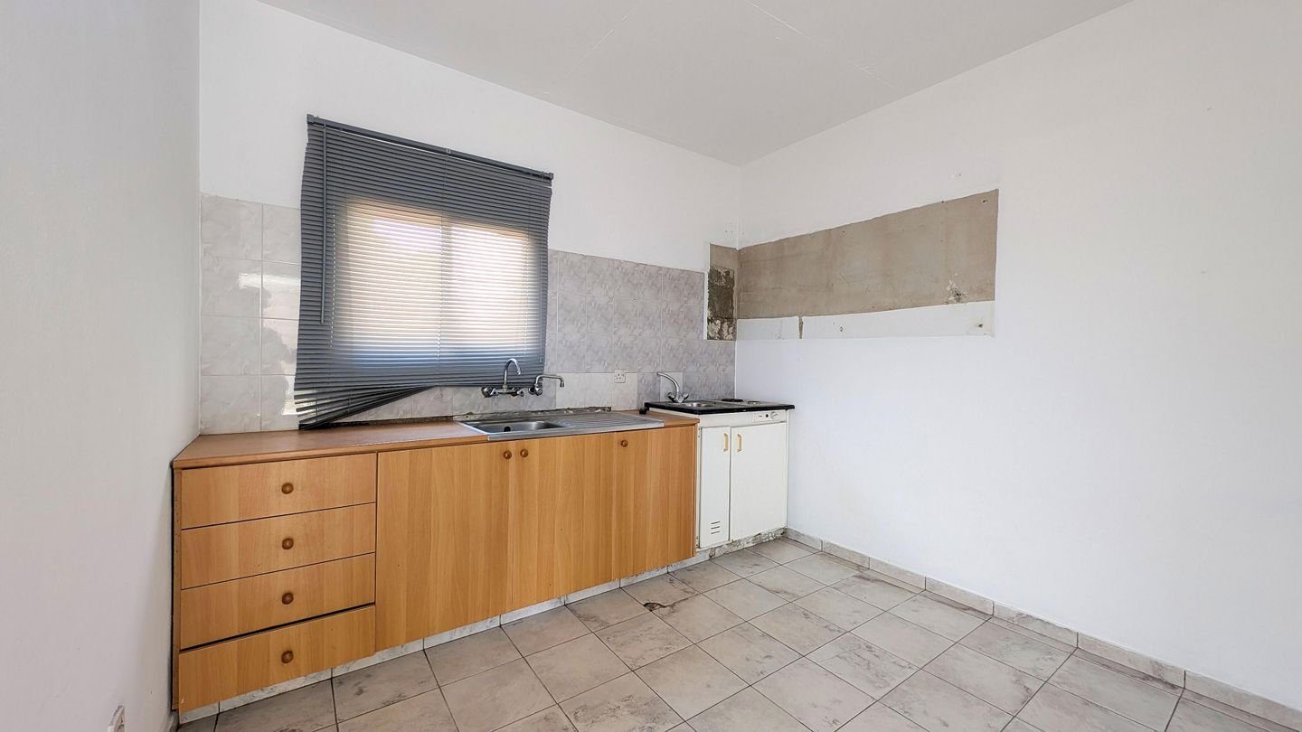 Three-Bedroom Detached House in Lympia, Nicosia photo 31