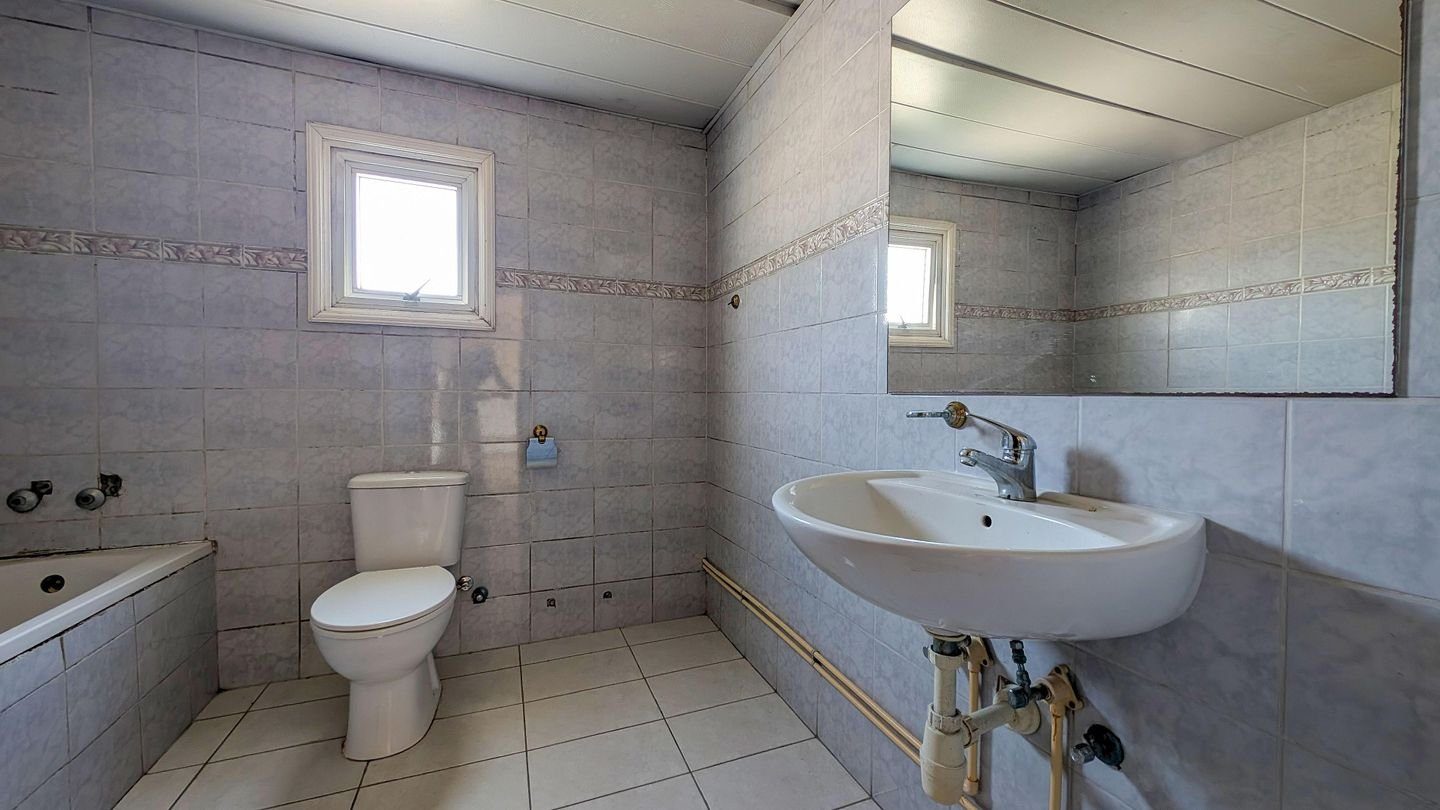 Three-Bedroom Detached House in Lympia, Nicosia photo 51